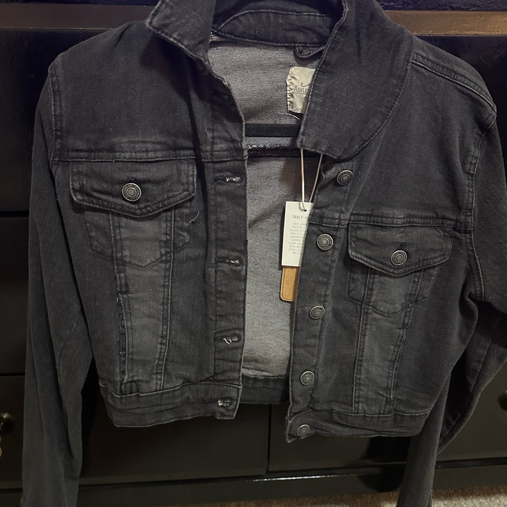 Black Denim Cropped Jacket